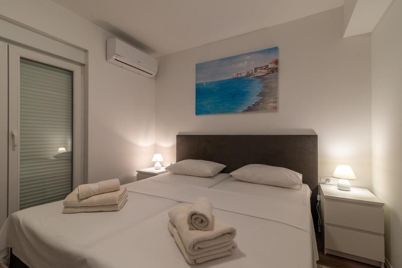 Delux Apartment Eva Трогір Екстер'єр фото