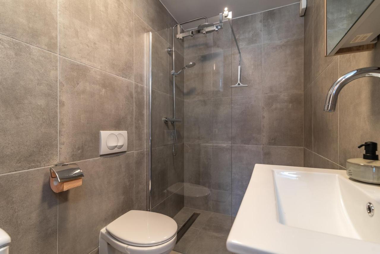 Delux Apartment Eva Трогір Екстер'єр фото